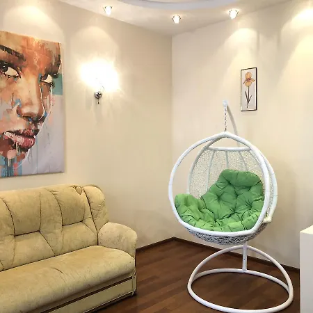 Living-ua Heart Of The Center Apartment