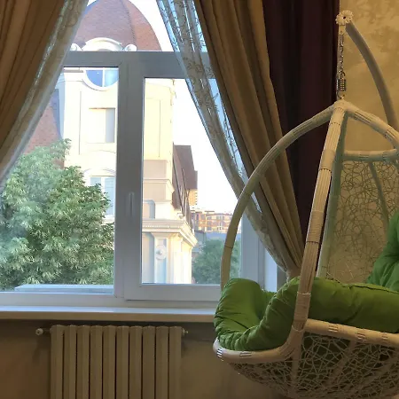Apartment Living-ua Heart Of The Center